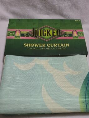 Wicked Shower Curtain - Green & Cream.